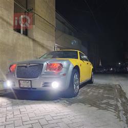 کرایسلەر 300